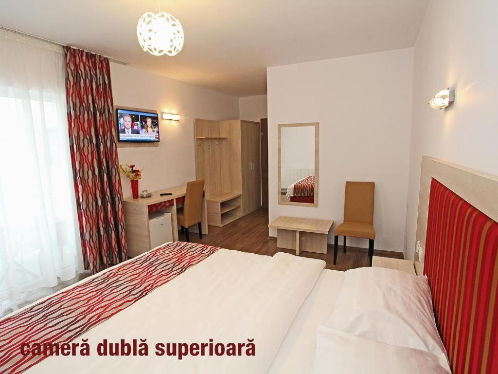 Pension Mora Cluj-Napoca Esterno foto