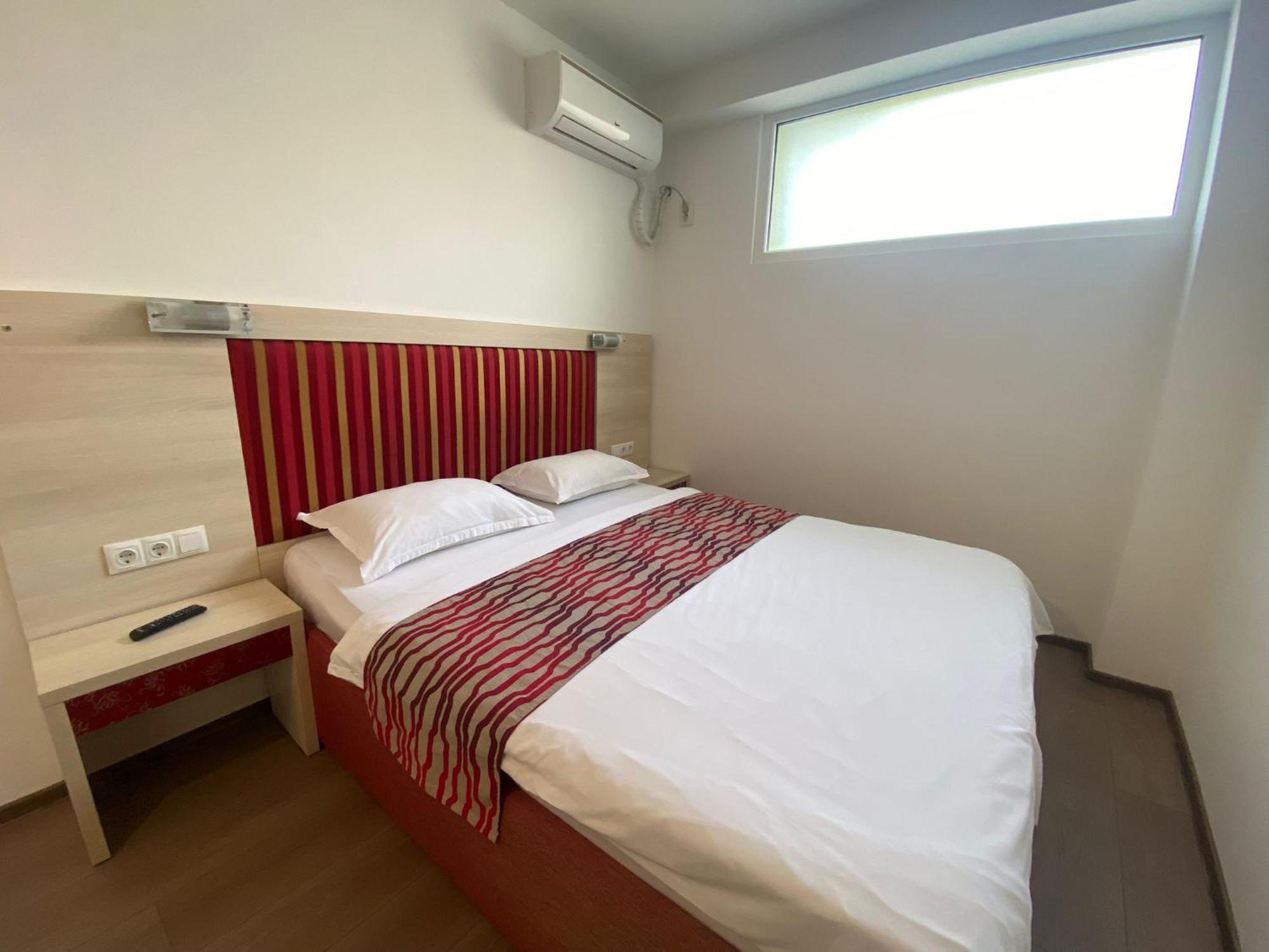 Pension Mora Cluj-Napoca Esterno foto