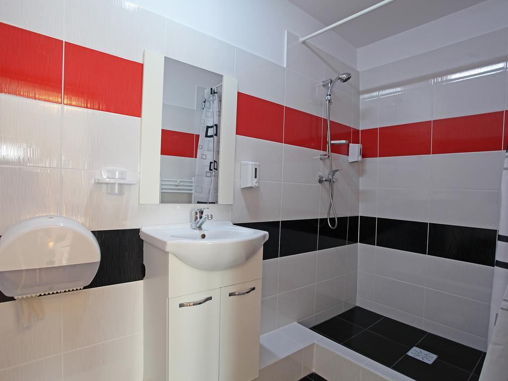 Pension Mora Cluj-Napoca Esterno foto